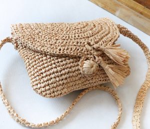 کیف حصیری کرم