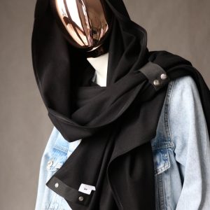 شال دکمه دار مونایی