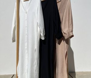 مانتو وقار