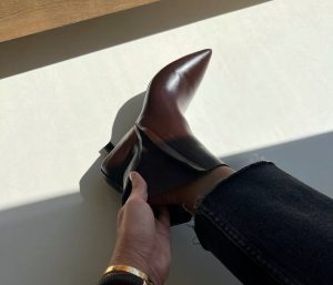 بوت خانومی