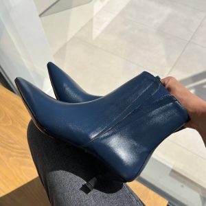 بوت خانومی