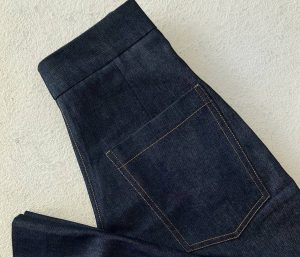 شلوار جین از بالا گشاد