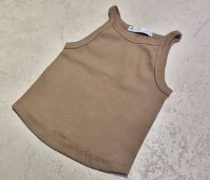 کراپ تاپ کوتاه